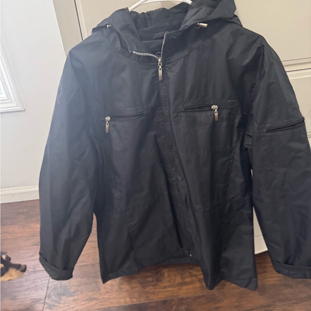 Black Hooded Jacket with Zipper Pockets
